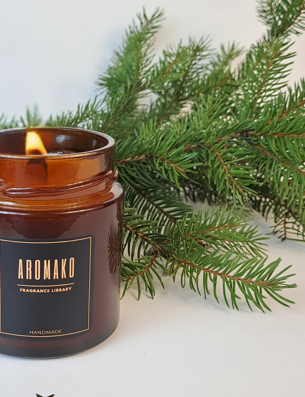 Аромасвеча AromaKo «Апельсин и корица», 200 г
