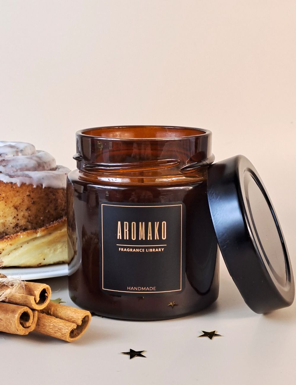 Аромасвеча AromaKo «Апельсин и корица», 200 г